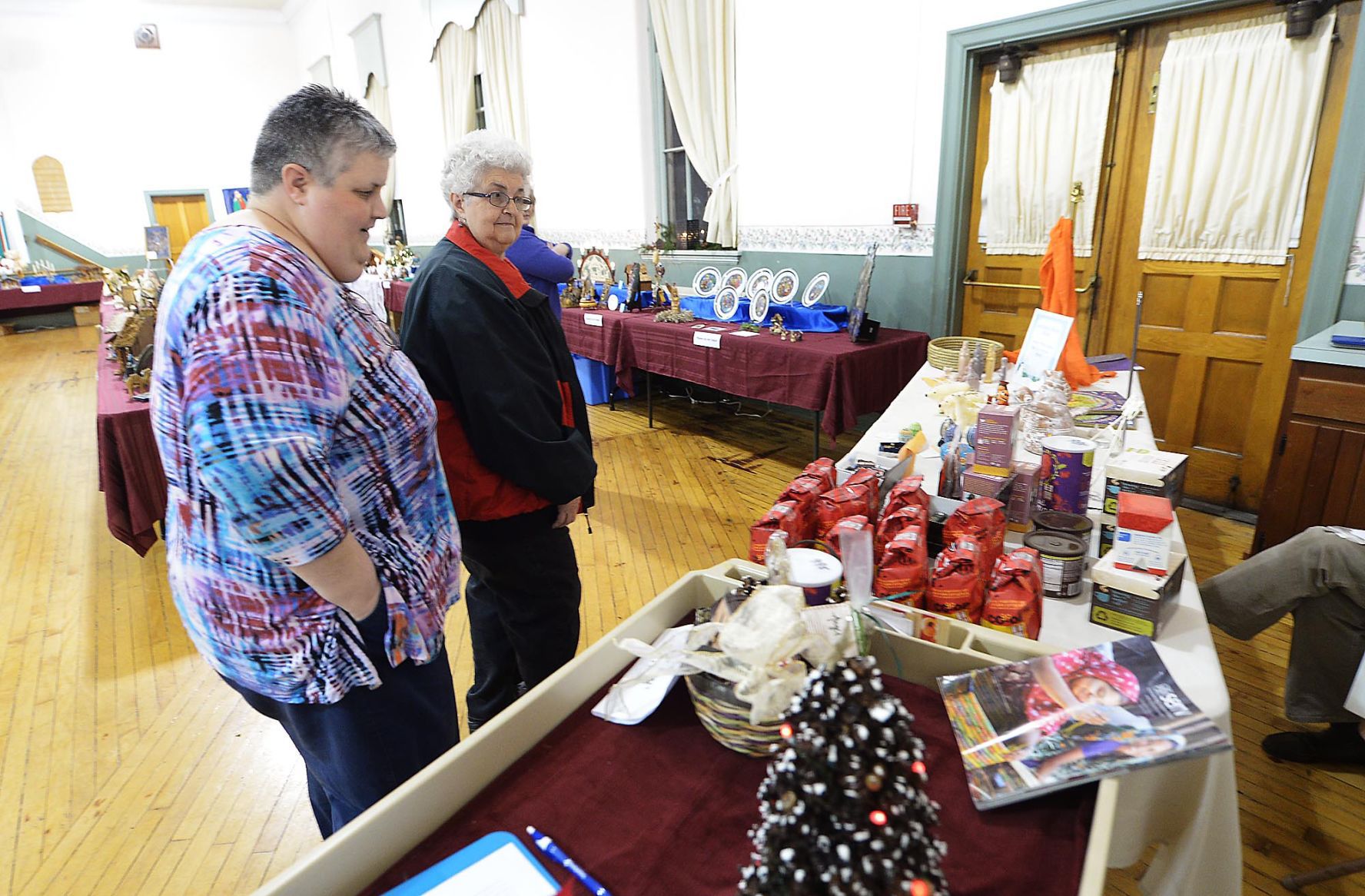 St. Paul Lutheran Church creche festival